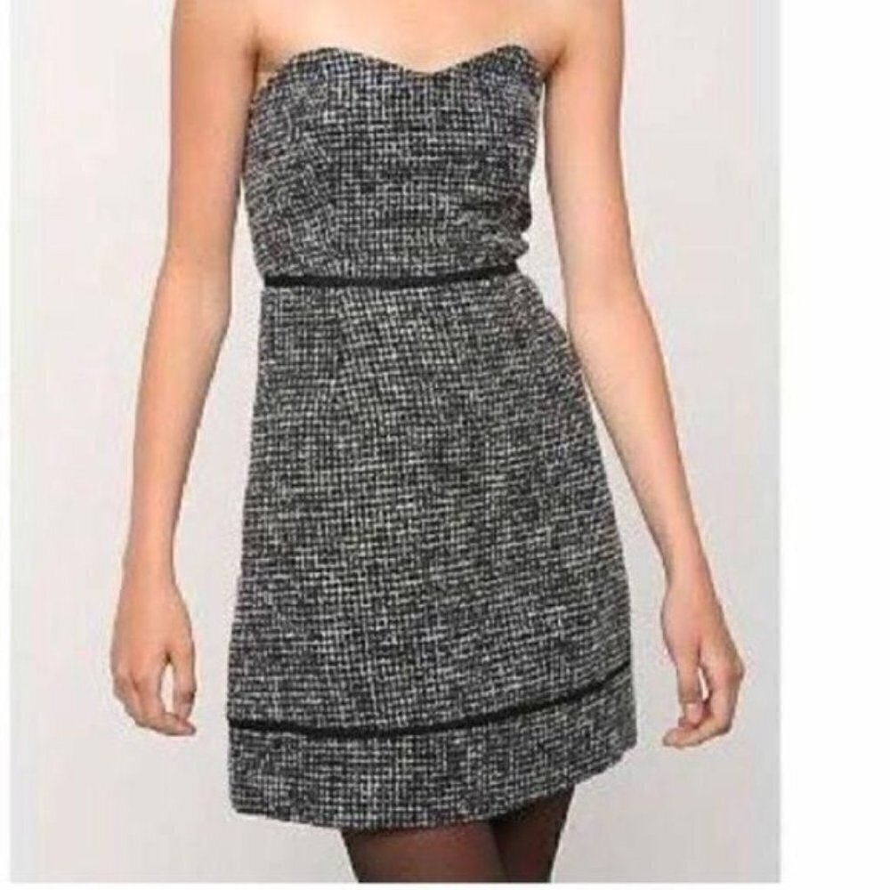 UO Kimchi Blue Tweed Strapless Dress 6